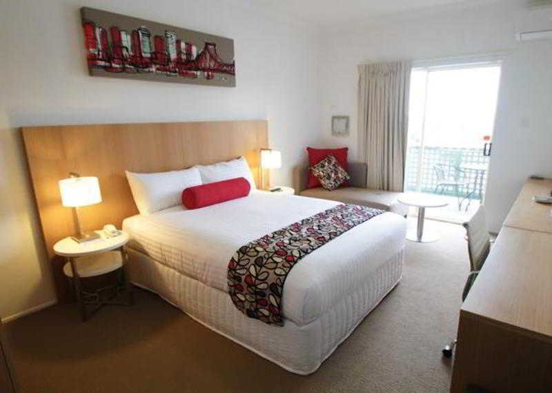 Best Western Gregory Terrace Brisbane Room photo
